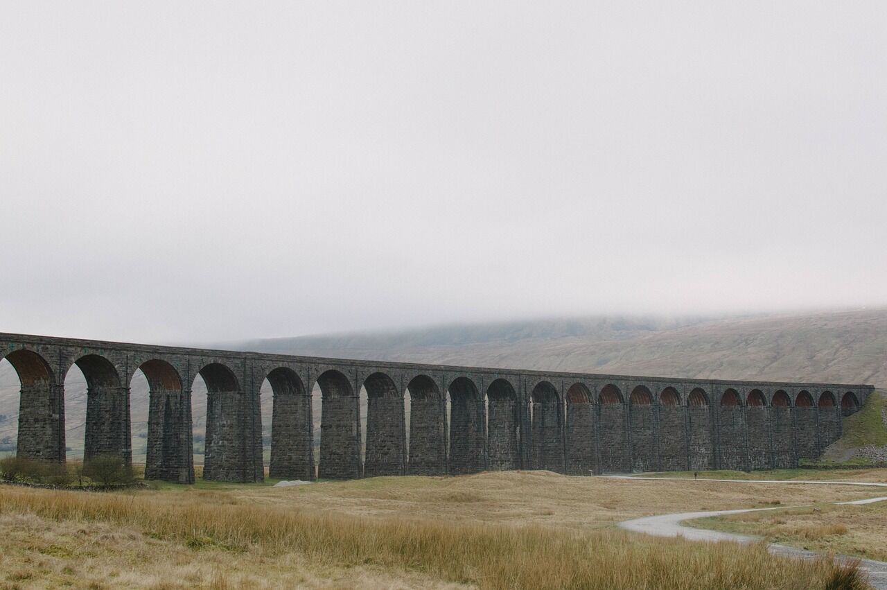 VIADUKT.jpg